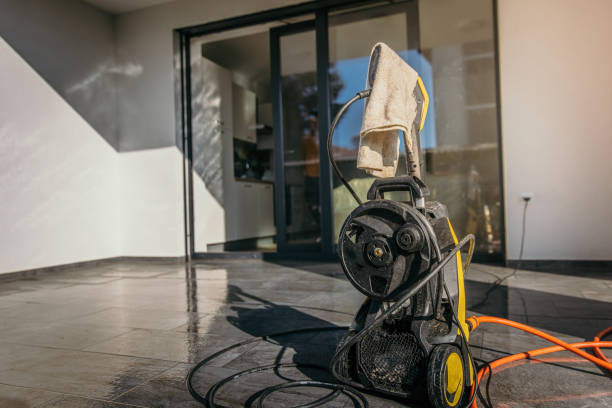 Best Pool Deck Cleaning  in Rpinteria, CA